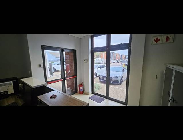 INDUSTRIAL PROPERTY TO RENT IN STIKLAND INDUSTRIAL